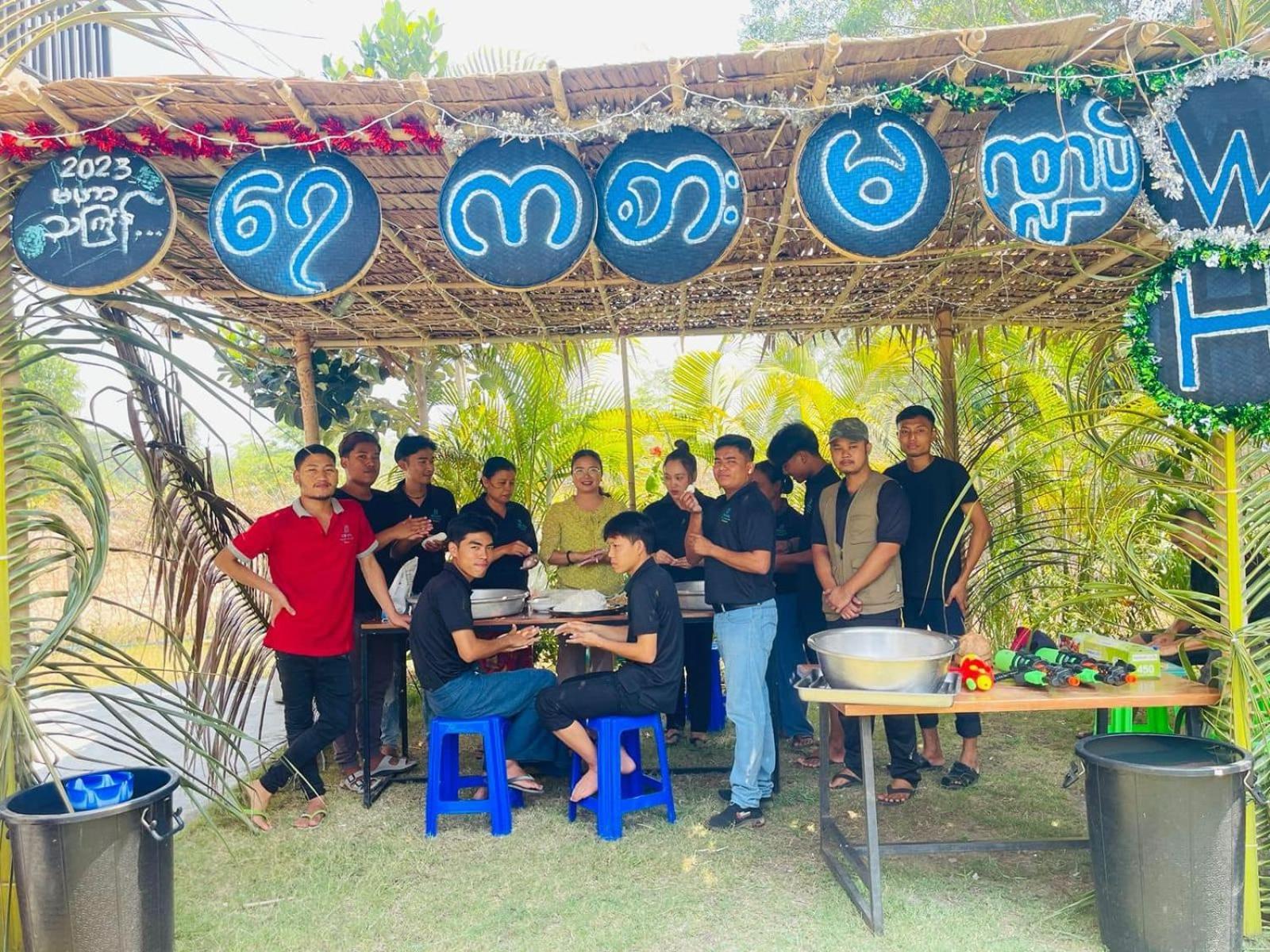 Wh Hotel & Service Apartment Thanlyin Eksteriør bilde