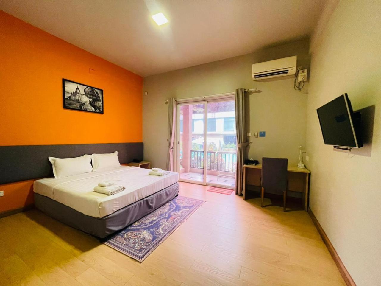 Wh Hotel & Service Apartment Thanlyin Eksteriør bilde