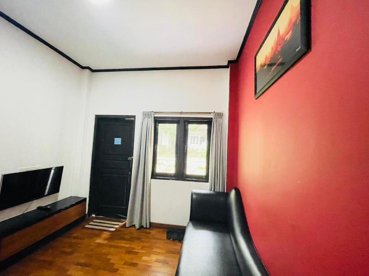 Wh Hotel & Service Apartment Thanlyin Eksteriør bilde