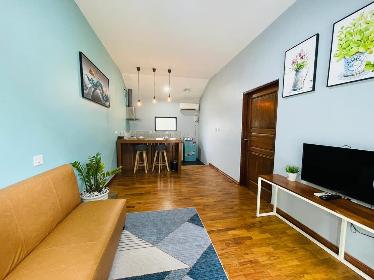 Wh Hotel & Service Apartment Thanlyin Eksteriør bilde