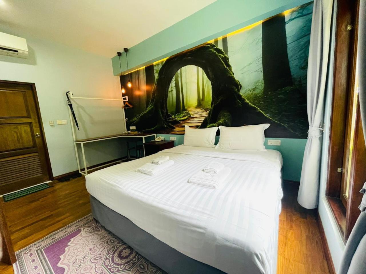 Wh Hotel & Service Apartment Thanlyin Eksteriør bilde