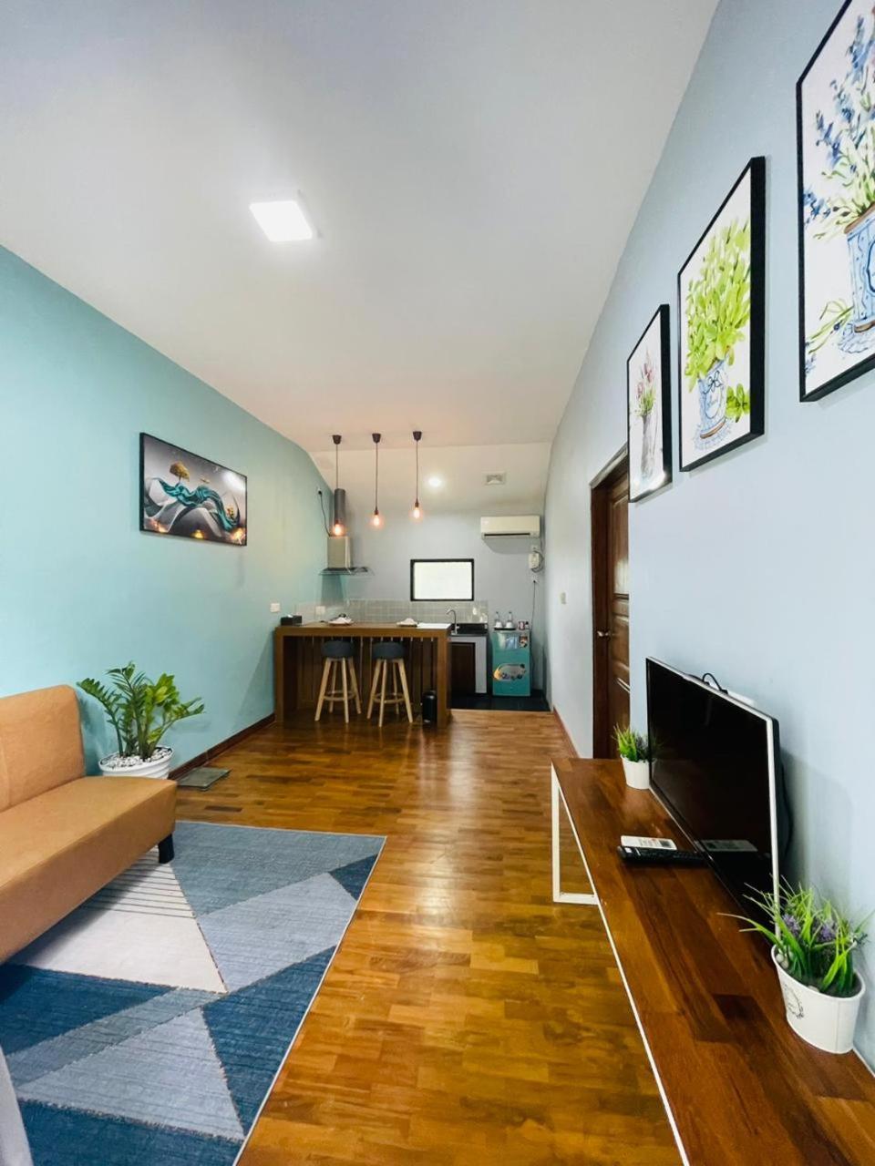 Wh Hotel & Service Apartment Thanlyin Eksteriør bilde