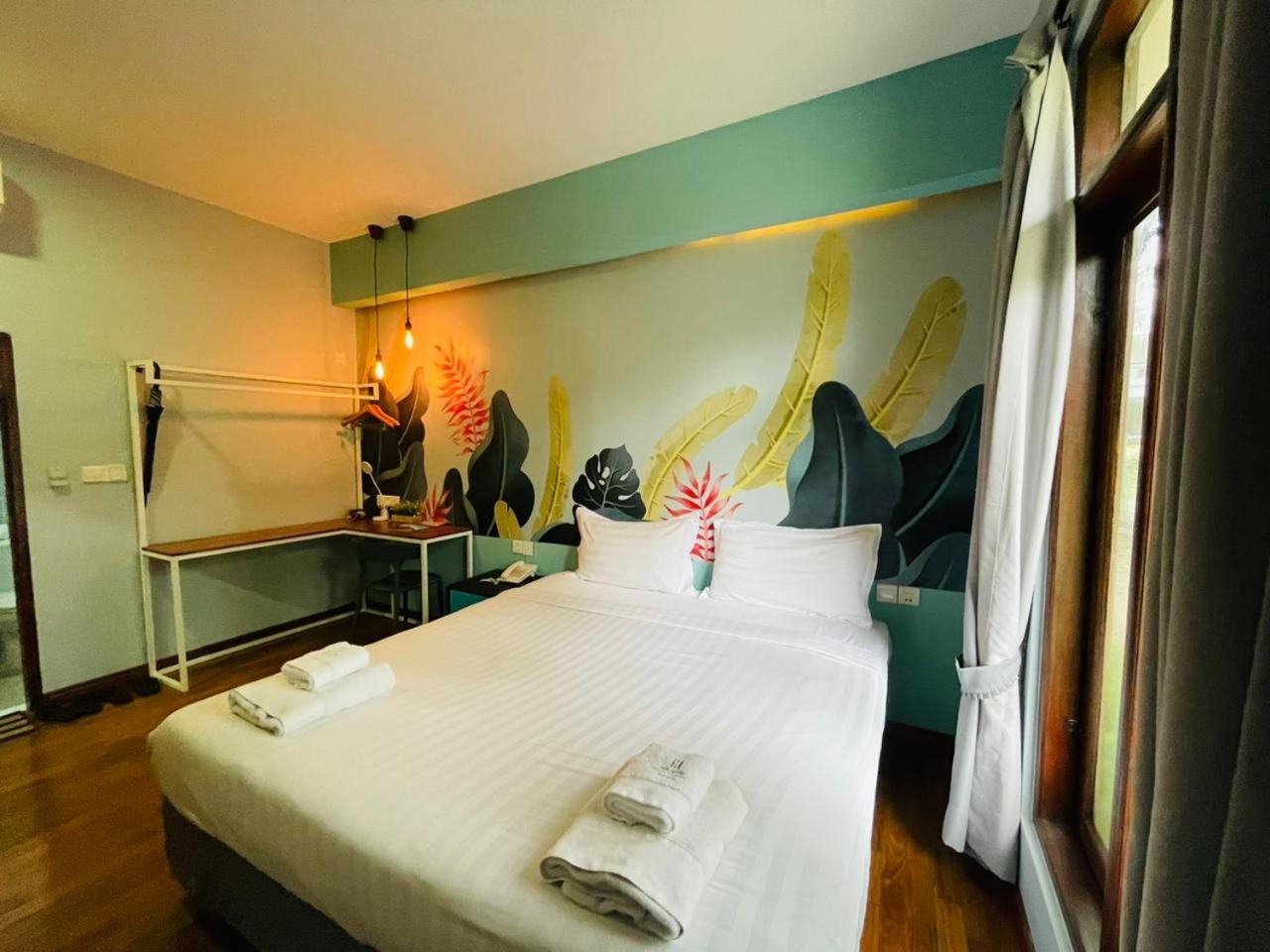 Wh Hotel & Service Apartment Thanlyin Eksteriør bilde