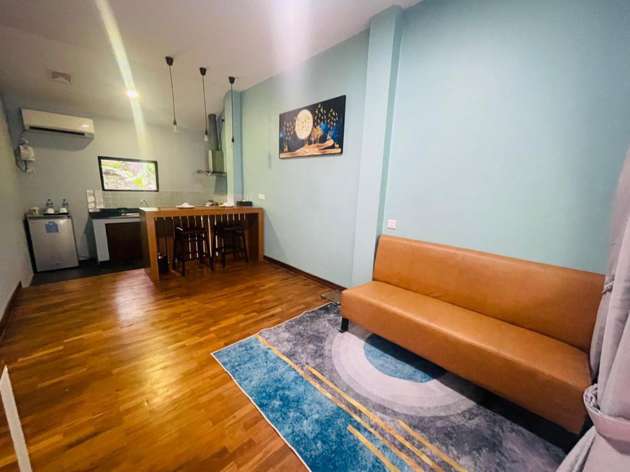 Wh Hotel & Service Apartment Thanlyin Eksteriør bilde