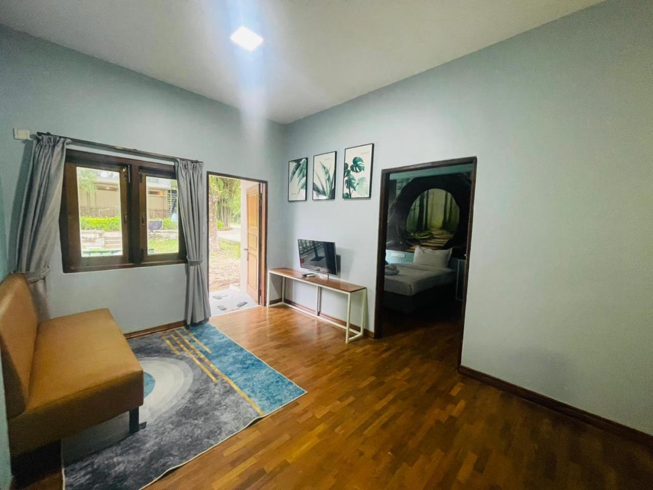 Wh Hotel & Service Apartment Thanlyin Eksteriør bilde