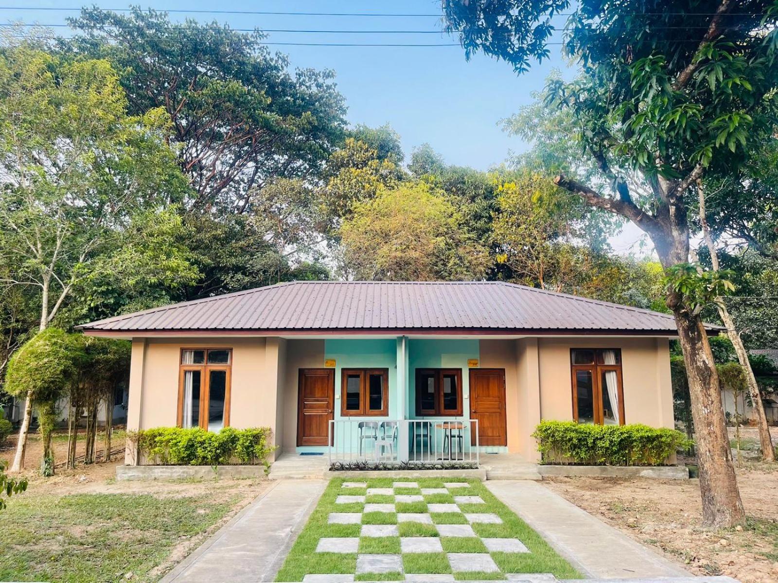 Wh Hotel & Service Apartment Thanlyin Eksteriør bilde